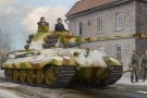 HobbyBoss 1/35 Pz.Kpfw.VI Sd.Kfz.182 Tiger II (Henschel Feb-1945 Production) thumbnail