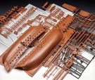 Revell Gavesett 1/225 HMS Victory Battle of Trafalger thumbnail
