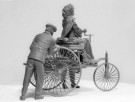 ICM 1/24 Benz Patent-Motorwagen 1886 with Mrs. Benz and Sons thumbnail