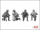 ICM 1/35 German Tank Riders (1942-1945) thumbnail