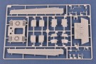 HobbyBoss 1/35 Pz.Kpfw.VI Sd.Kfz.182 Tiger II (Henschel Feb-1945 Production) thumbnail