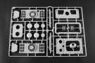 Trumpeter 1/16 Sd.Kfz.182 Tiger II (Porsche Early Production Vehicle Fgst.Nr.280009) thumbnail