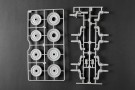 Trumpeter 1/16 Pz.Kpfw.VI Sd.Kfz.182 Tiger II (Henschel 105mm) thumbnail