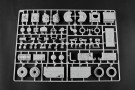 Trumpeter 1/16 Sd.Kfz.182 Tiger II (Porsche Early Production Vehicle Fgst.Nr.280009) thumbnail