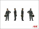 ICM 1/35 US Helicopter Pilots (1960s-1970s) thumbnail