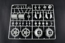 Trumpeter 1/16 Sd.Kfz.182 Tiger II (Porsche Early Production Vehicle Fgst.Nr.280009) thumbnail