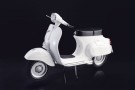 Italeri 1/9 Vespa 125 Primavera thumbnail
