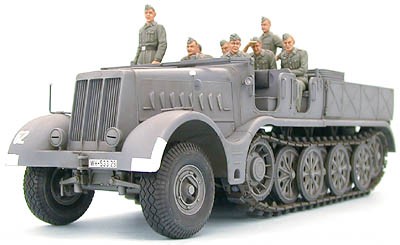 Tamiya 1/35 German 18Ton Heavy Half-Track Famo
