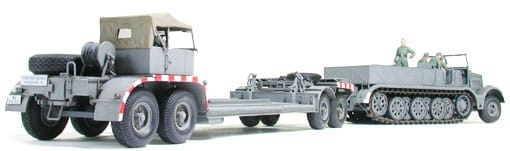 Tamiya 1/35 German 18Ton Heavy Half-Track FAMO and Tank Transporter Sd.Ah.116