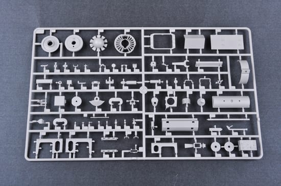 Trumpeter 1/16 German Pzkpfw IV Ausf.F2 Medium Tank