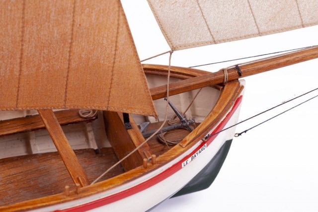 Billing Boats 1/30 Le Bayard