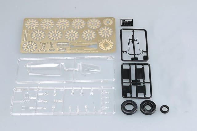 Trumpeter 1/32 F-100D Super Sabre