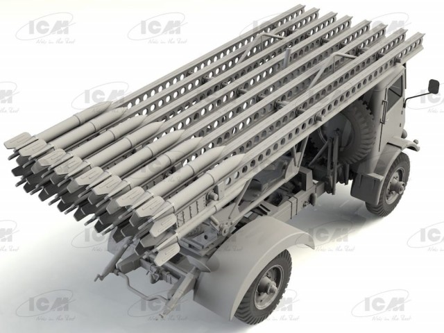 ICM 1/35 Soviet MLRS BM-13-16 on W.O.T. 8 Chassis