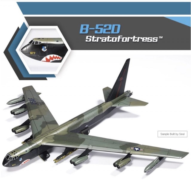 Academy 1/144 USAF B-52D Stratofortress