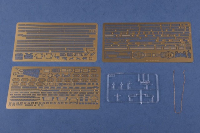 HobbyBoss 1/350 USS Guam CB-2