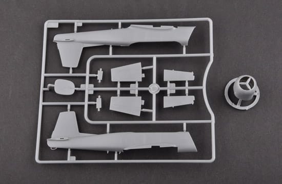 Trumpeter 1/48 China Nanchang CJ-6