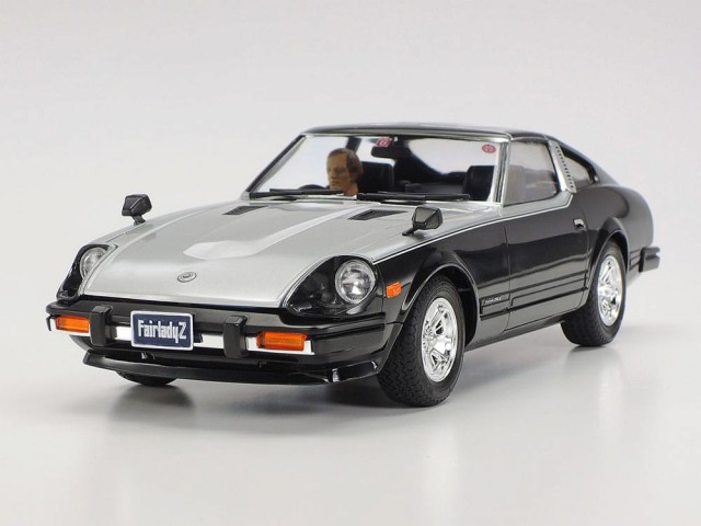 Tamiya 1/24 Nissan Fairlady 280Z with T-Bar Roof