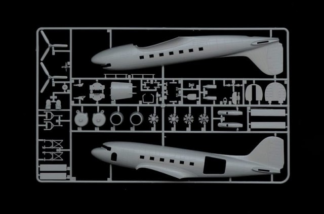 Italeri 1/72 Dakota Mk.III