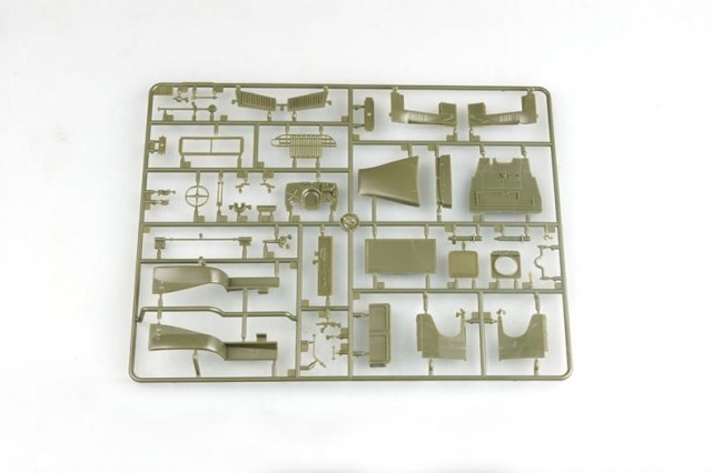 HobbyBoss 1/35 GMC Bofors 40mm Gun