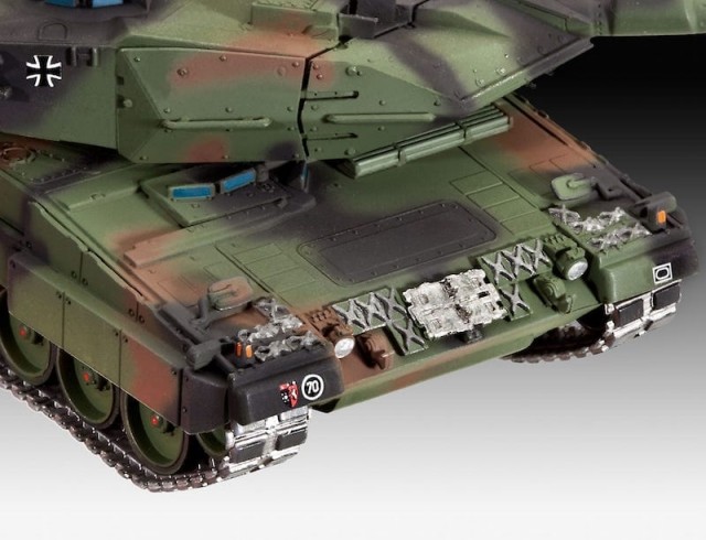Revell 1/72 Leopard 2A6/A6M