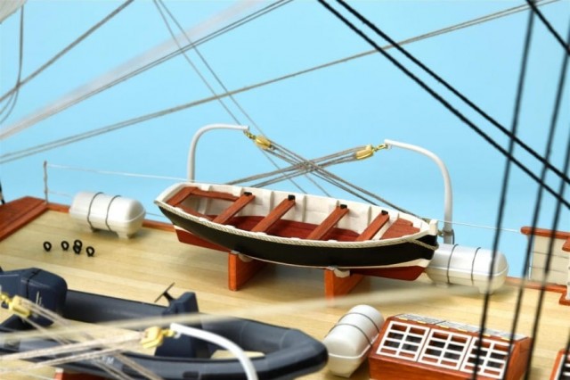 Artesania 1/75 French Training Ship Belem