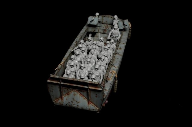 Italeri 1/35 LCVP with US Infantry