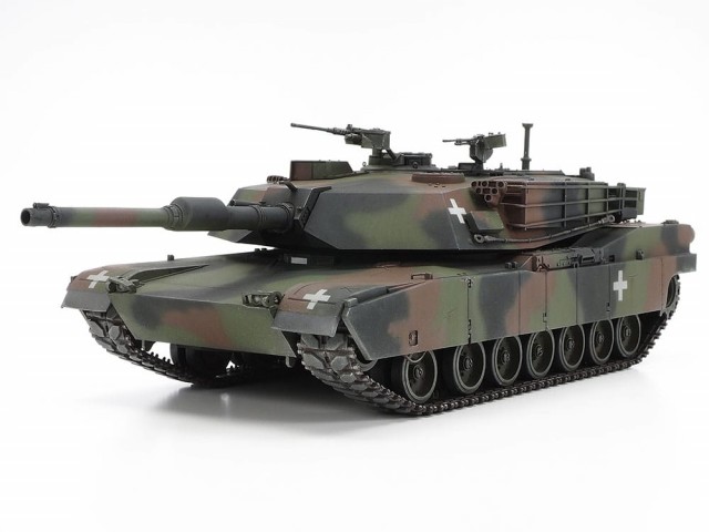 Tamiya 1/35 M1A1 Abrams Tank - Ukraine