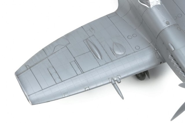 Tamiya 1/32 Supermarine Spitfire Mk.XVIe