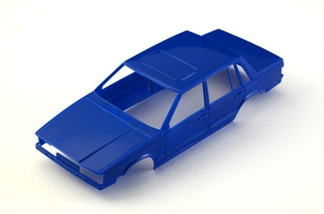 Italeri 1/24 Volvo 760 GLE