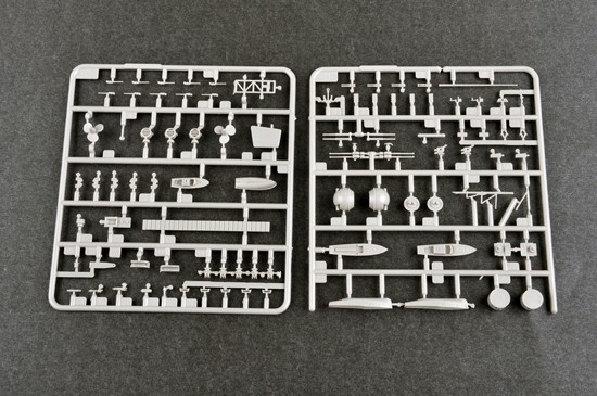 Trumpeter 1/350 German Navy Aircraft Carrier DKM Peter Strasser