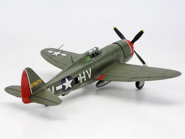 Tamiya 1/72 Republic P-47D Thunderbolt Razorback