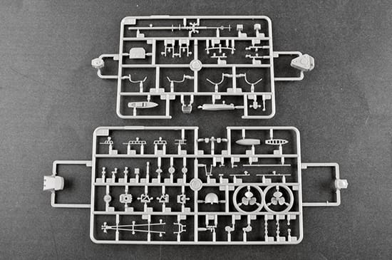 Trumpeter 1/350 German Tirpitz Battleship