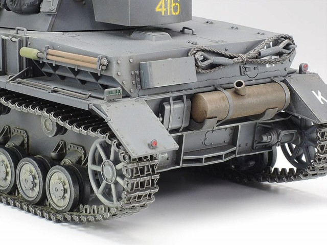 Tamiya 1/35 German Tank Panzerkampfwagen IV Ausf.F