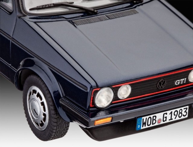 Revell Startsett 1/24 35 Years of VW Golf GTI Pirelli