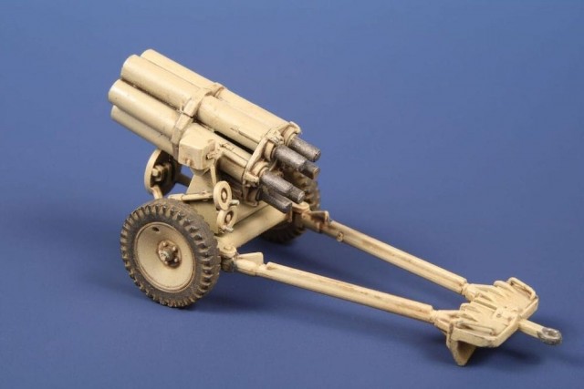 Special Hobby 1/72 German 15 cm Nebelwerfer 41