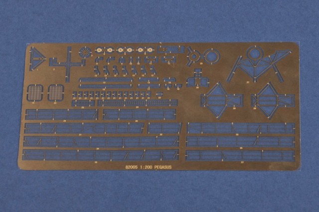 HobbyBoss 1/200 USS Pegasus PHM-1