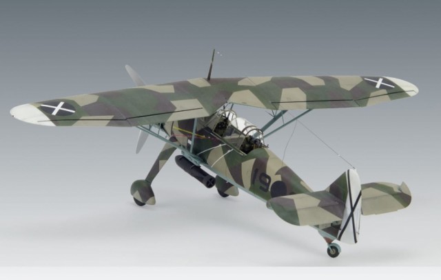 ICM 1/48 Hs 126A-1 with Bomb Rack