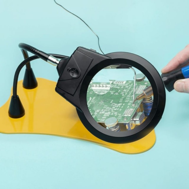 Model Craft Magnetic Soldering and Work Station