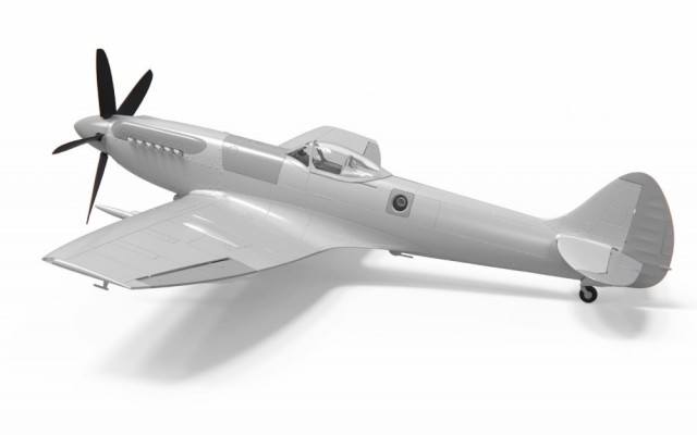 Airfix 1/48 Supermarine Spitfire FR Mk.XIV