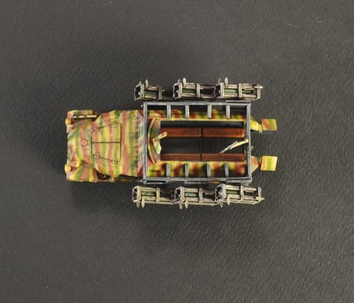 Italeri 1/72 German Sd.Kfz. 251/1 Wurfrahmen 40 Stuka zu Fuss