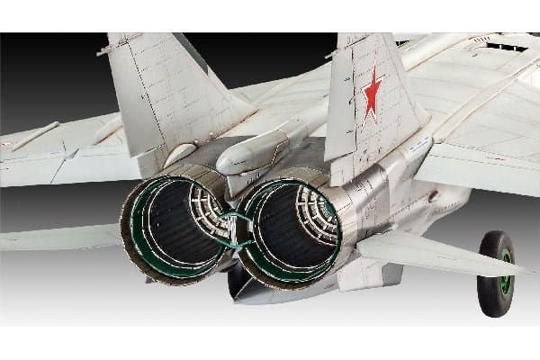 Revell 1/48 MiG-25 RBT Foxbat B