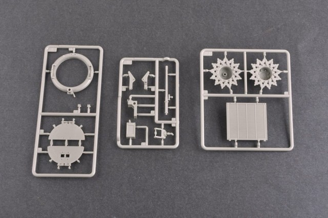 I Love Kit 1/16 Sherman M4A3E8 Medium Tank - Early