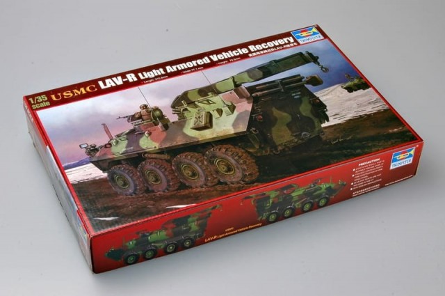 Trumpeter 1/35 USMC LAV-R Light Armored Vehicle Recovery