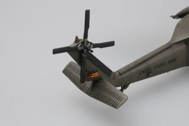 HobbyBoss 1/72 UH-60A Blackhawk