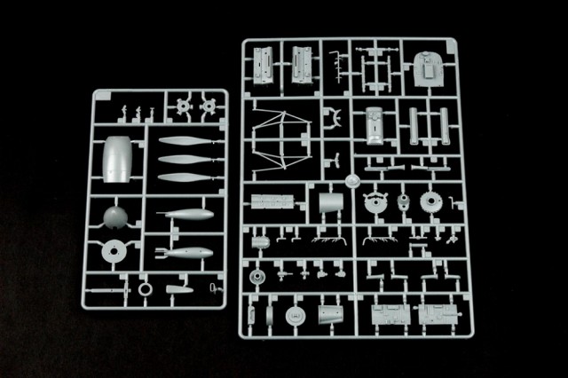 HobbyBoss 1/32 Spitfire Mk.Vb