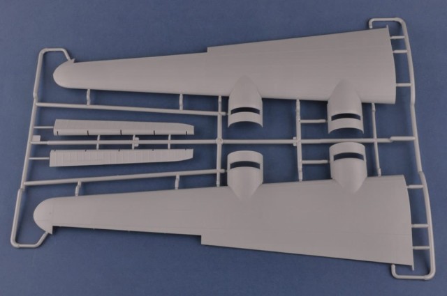HobbyBoss 1/32 B-24J Liberator