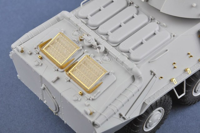 Trumpeter 1/35 Soviet 2S14 Zhalo-S 85mm Anti-Tank Gun