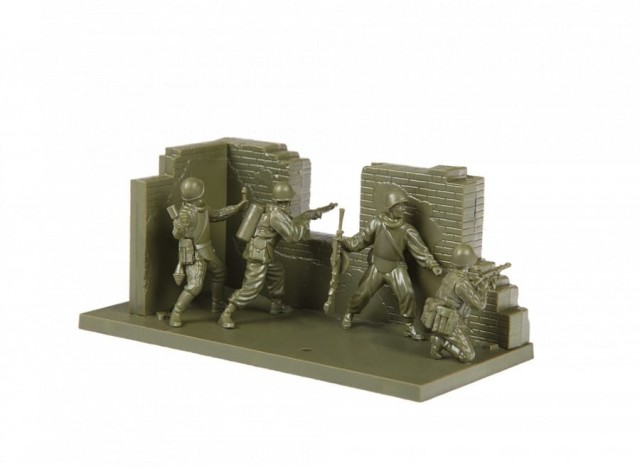 Zvezda 1/72 WWII Soviet Assault Sapper Team