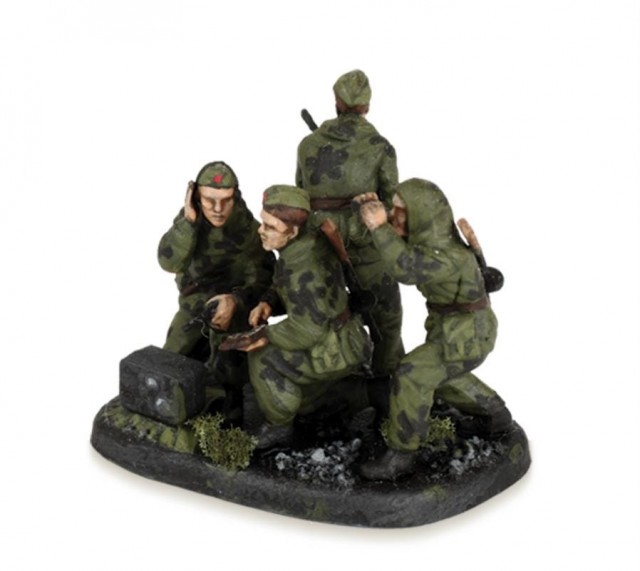 Zvezda 1/72 Soviet Reconnaissance Team 1941-43 Snap Kit