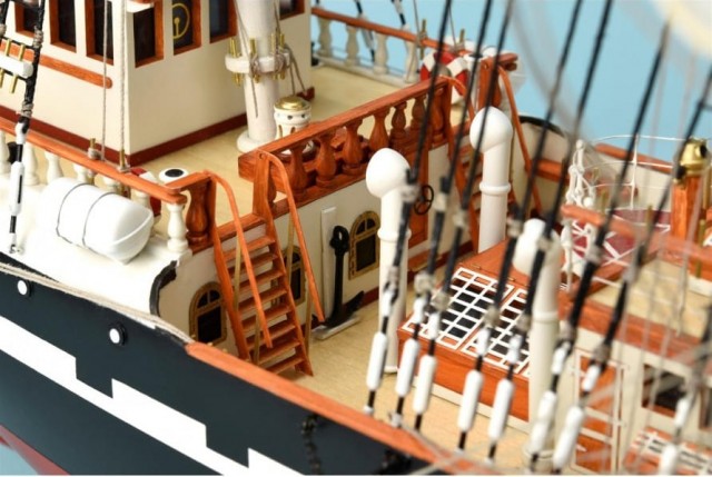 Artesania 1/75 French Training Ship Belem